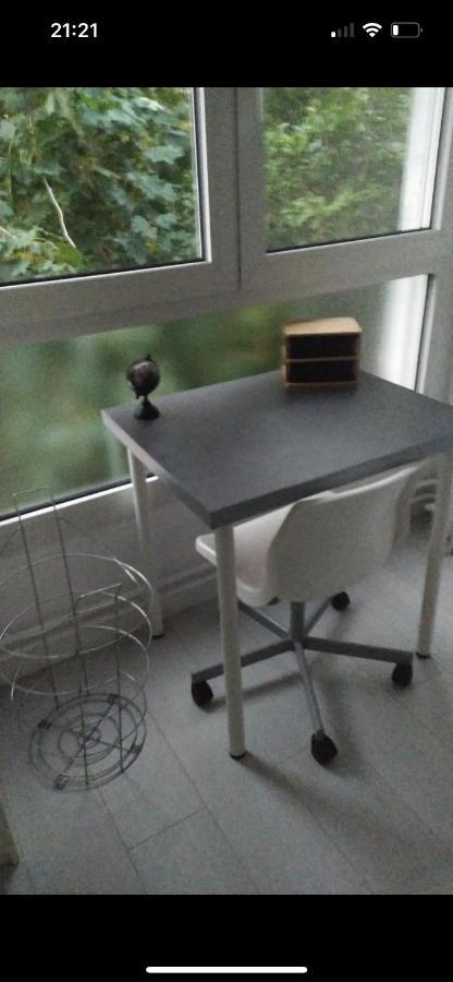 세르지 Se: 13A Rue Des Touleuses Pourpre B&B 외부 사진